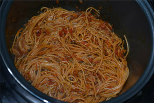спагетти болоньезе в мультиварке
