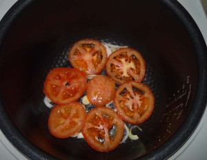 помидоры с луком